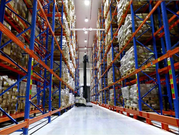 Crown-科朗叉車除了性能優異的叉車設備，還能為客戶提供什么?