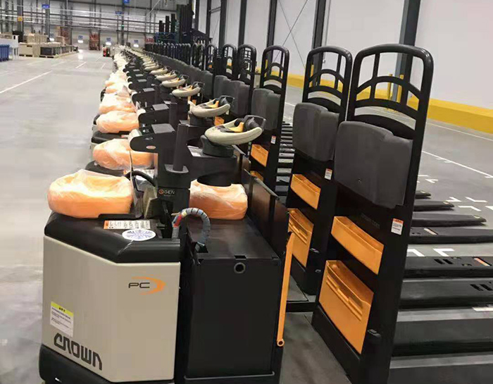 有關(guān)科朗叉車(chē)日常保養(yǎng)的步驟